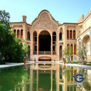 پاورپوینت بررسی خانه تاریخی بروجردی کاشان
